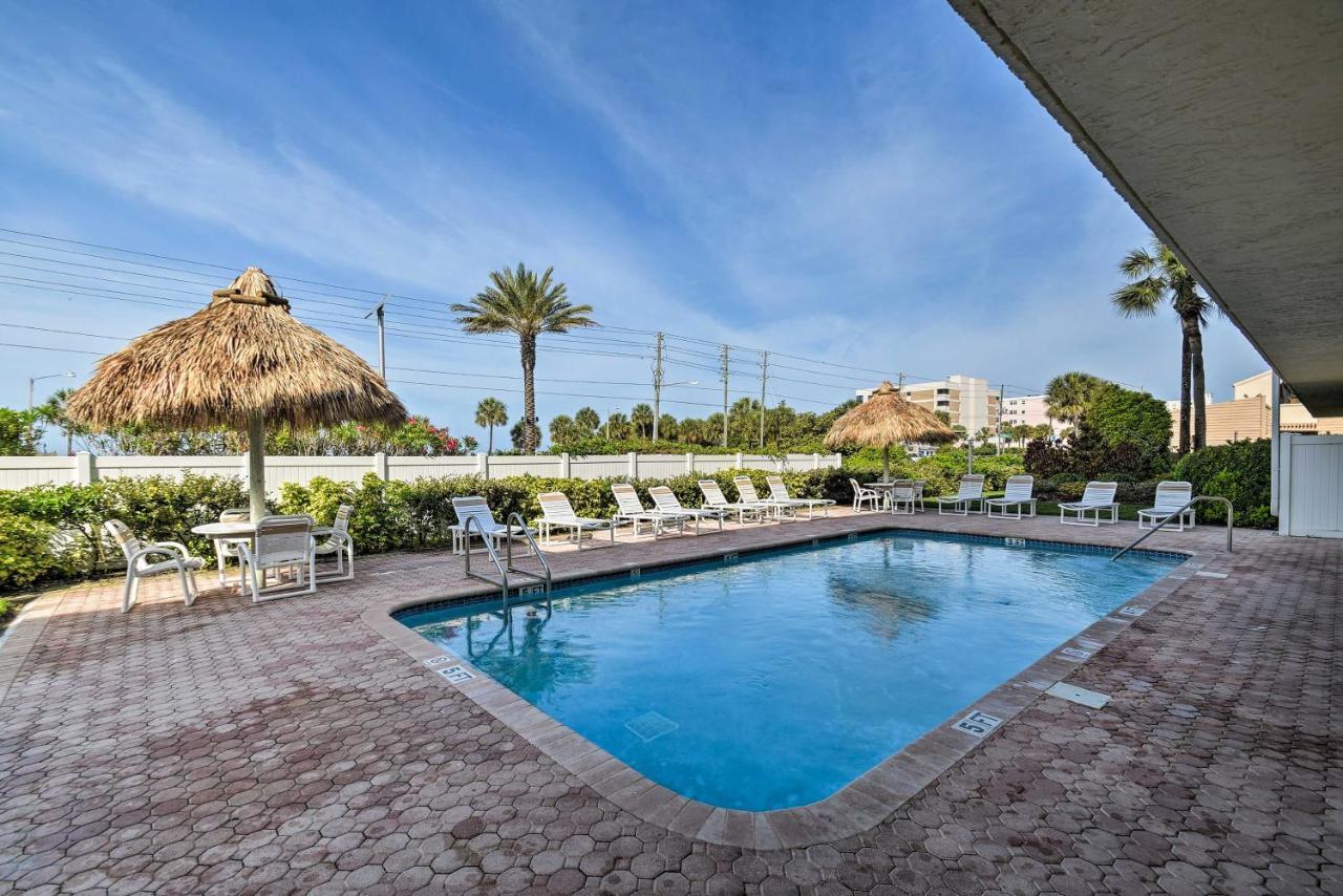 Coastal Condo With Balcony Walk To Madeira Beach! Сант Пит Бич Экстерьер фото